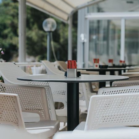 Hotel Tolero 普洛切 外观 照片